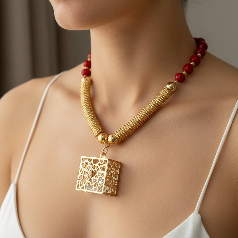 Collar Cubo / Chapa de Oro 14K