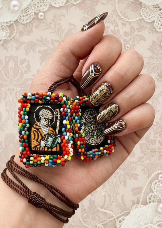 Escapulario bordado